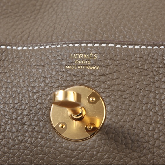 Hermès Lindy 26 Etoupe Brand New with receipt for authenticity - Picture 6 of 7